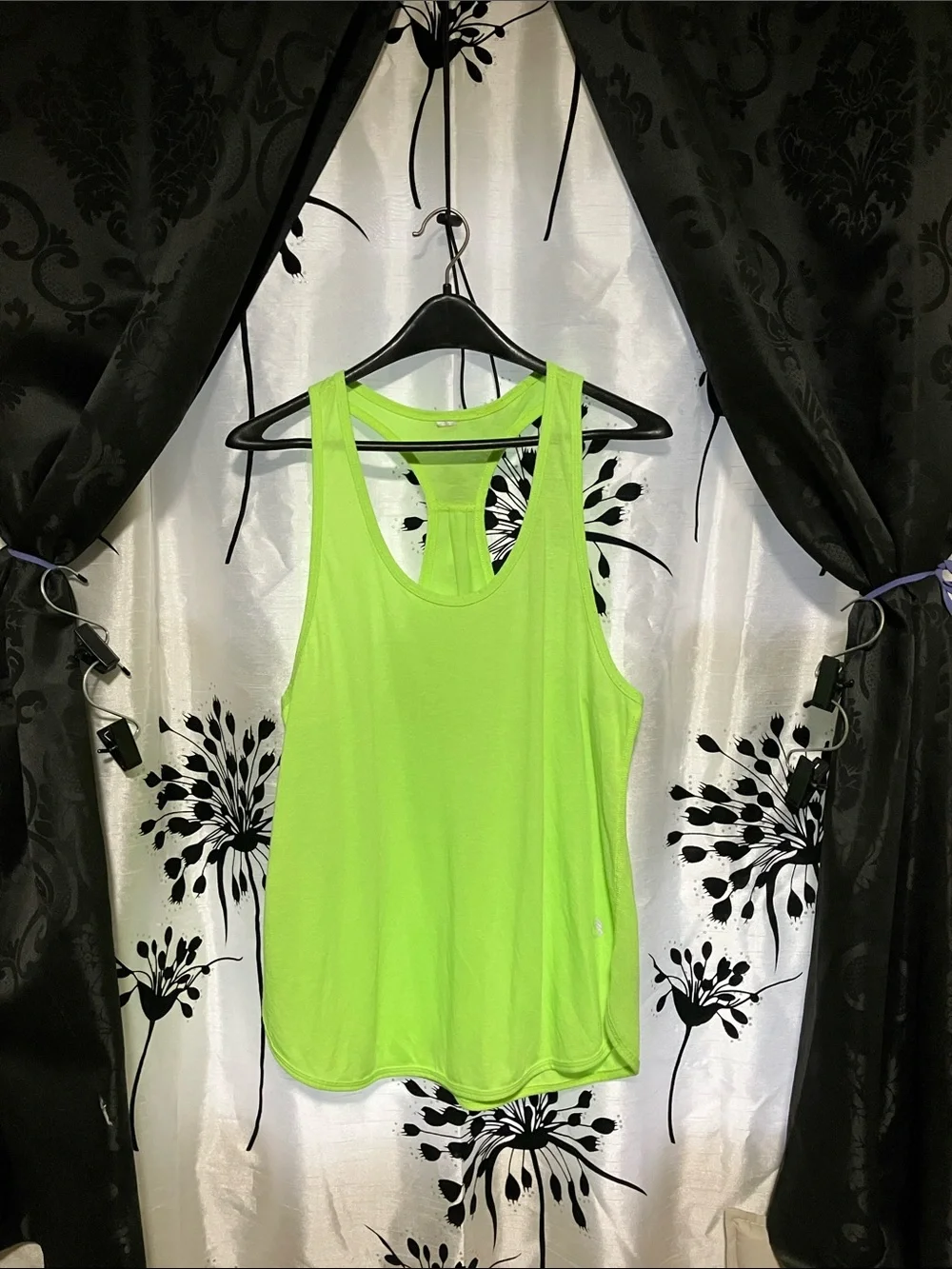 Source Unknown Neon Lime Racerback Tank Top - Picture 2 of 3